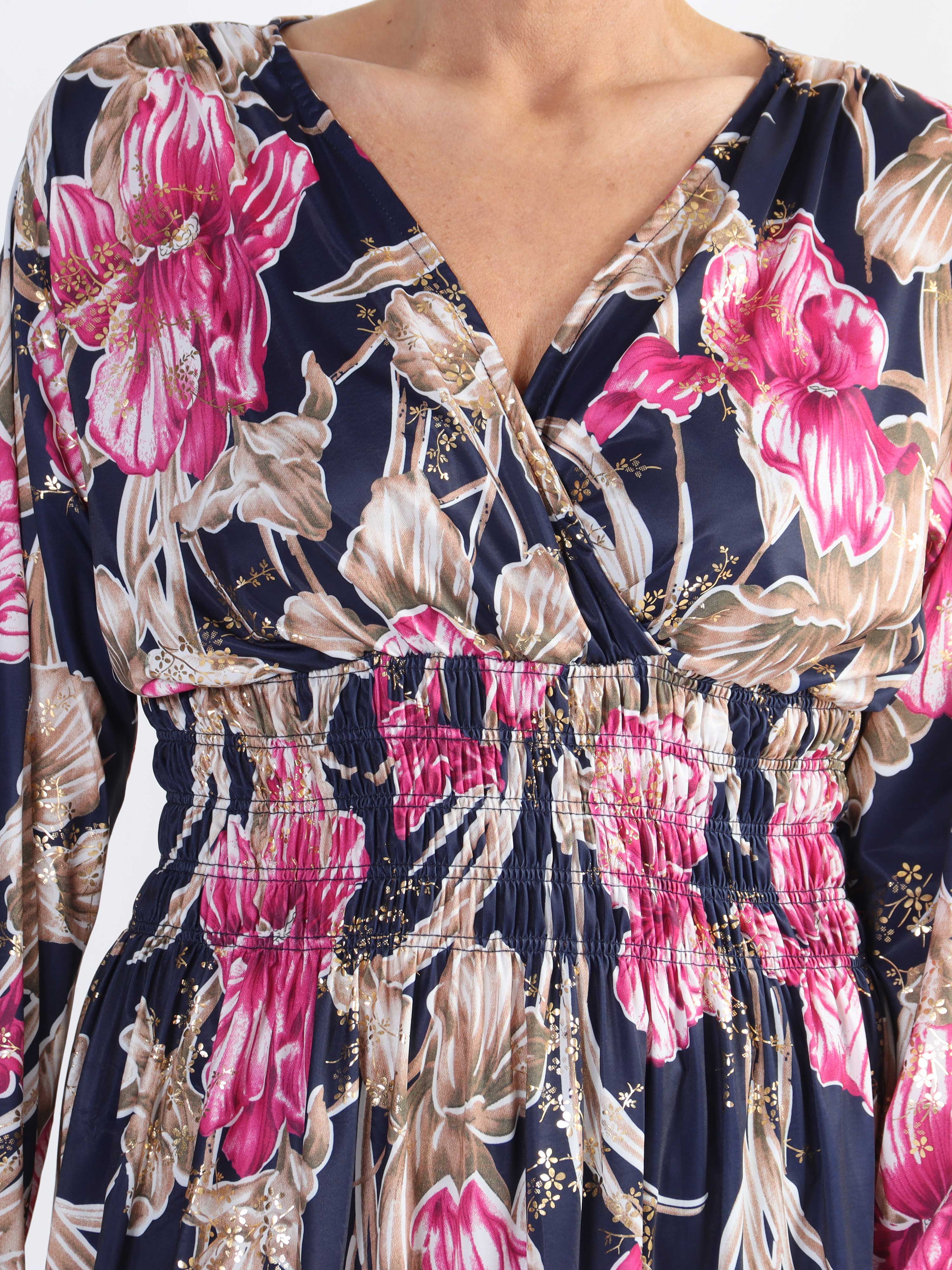 Pams Flower Short L/S - Elastisk mönstrad plus size-klänning i skrynkelfritt tyg